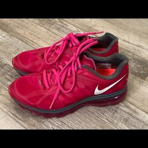 Women’s Nike Airmax